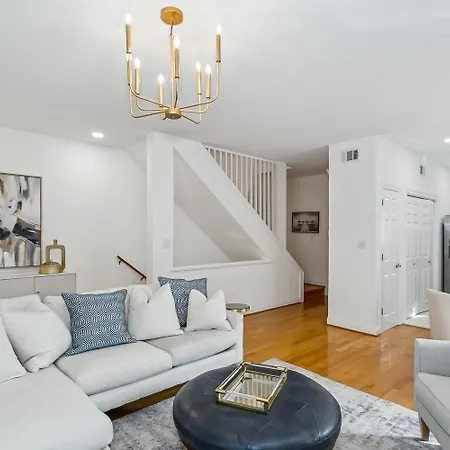 Downtown Pensacola 2B Townhome